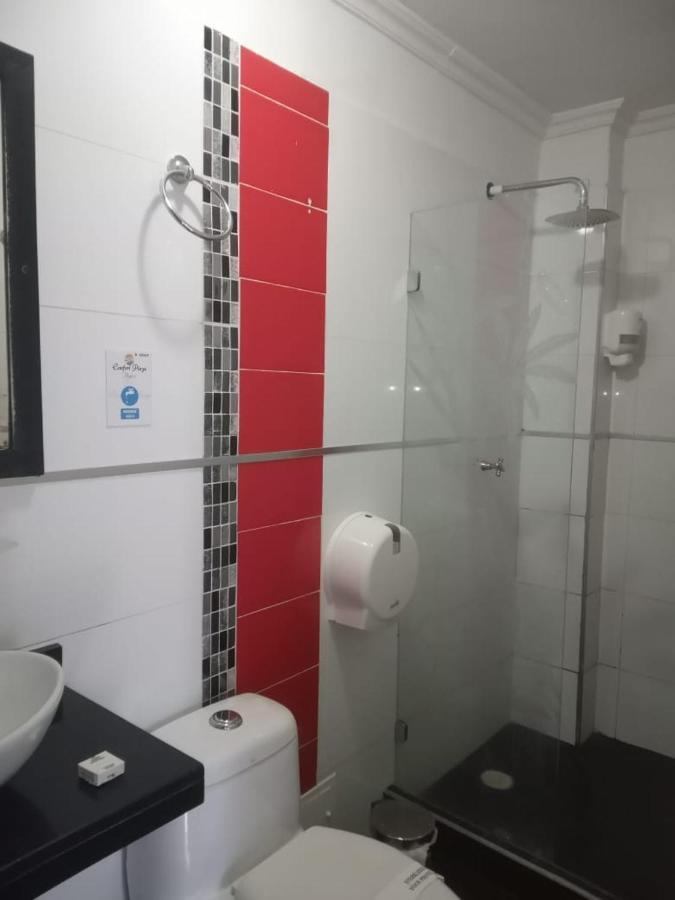 Confort Plaza Hotel Βιλιαβισένσιο Εξωτερικό φωτογραφία