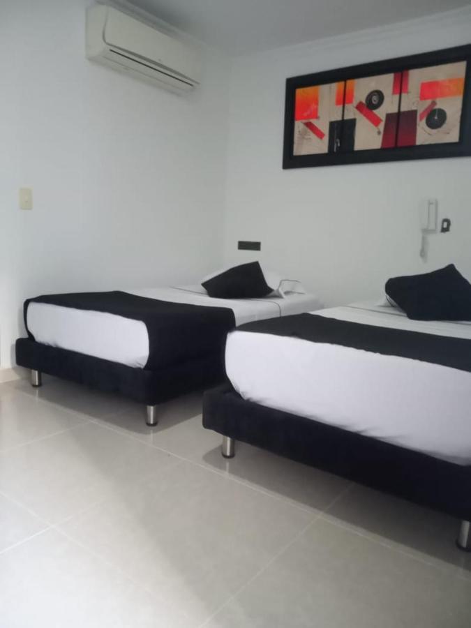 Confort Plaza Hotel Βιλιαβισένσιο Εξωτερικό φωτογραφία